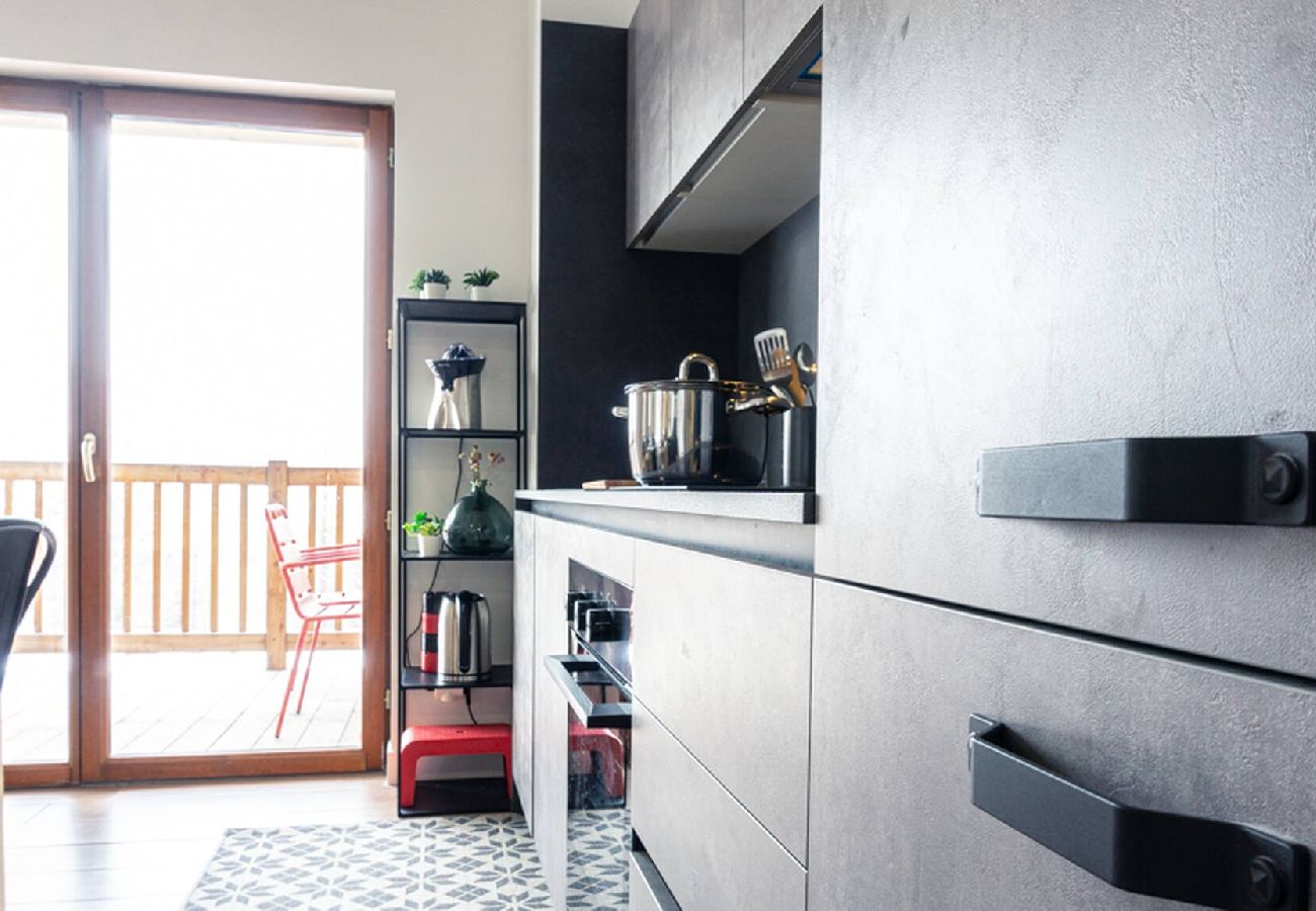 Résidence à Vars - Appartement familial • 2 terrasses • Parking • Jusqu'à 7 pers.