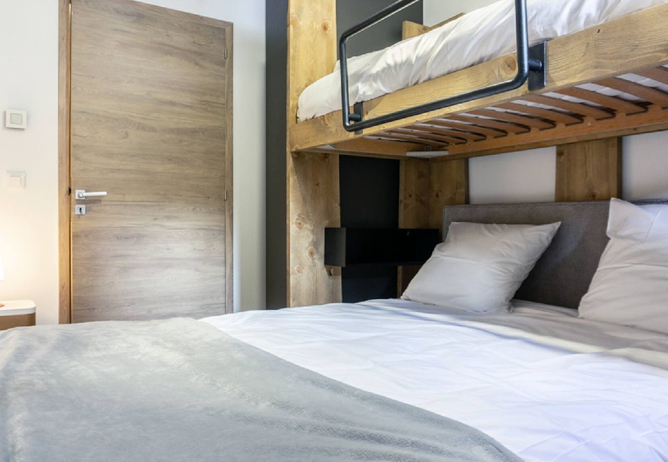 Résidence à Vars - Appartement familial • 2 terrasses • Parking • Jusqu'à 7 pers.