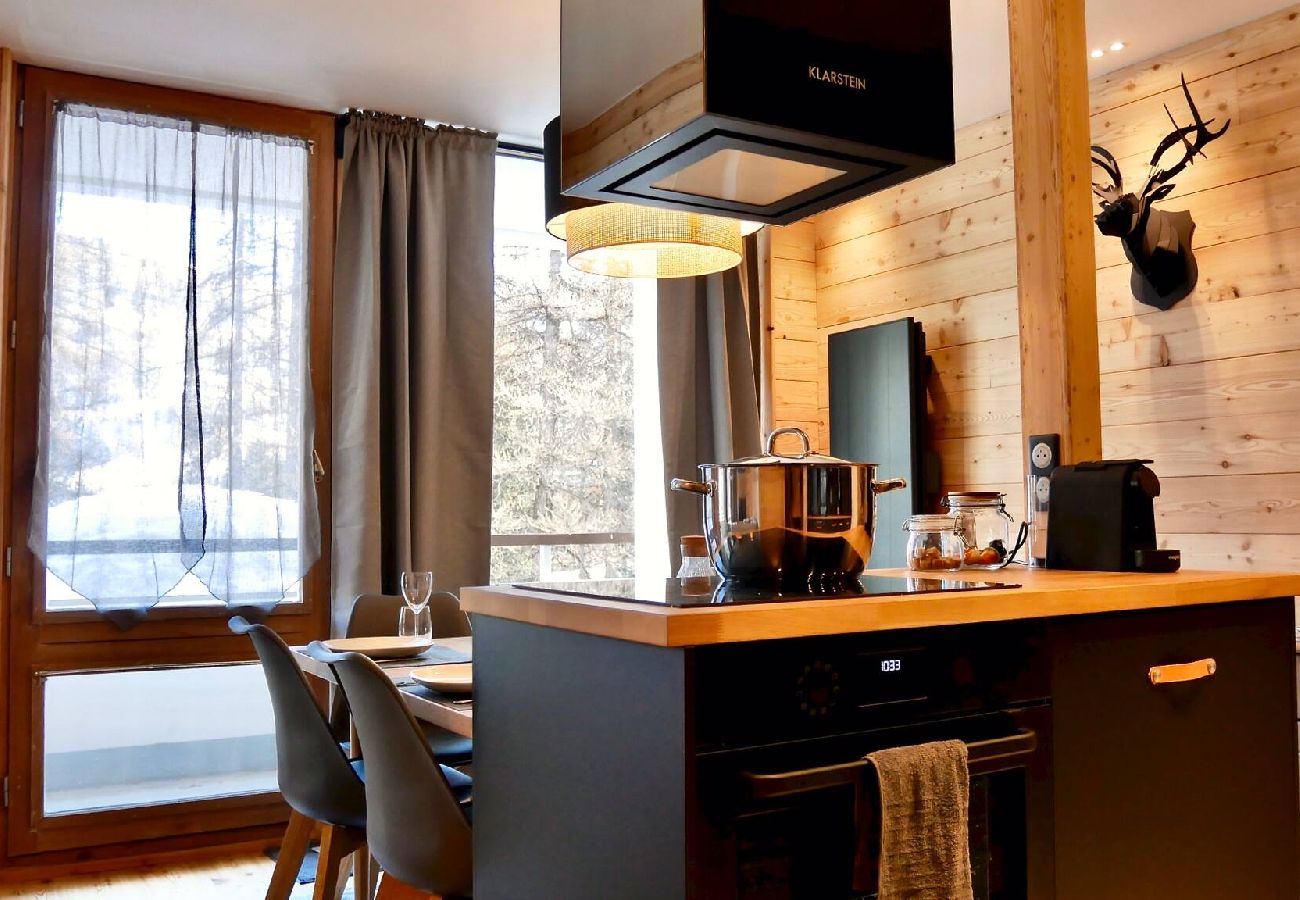 Appartement à Vars - Superbe Appartement rénové – Skis aux pieds – Parking sécurisé