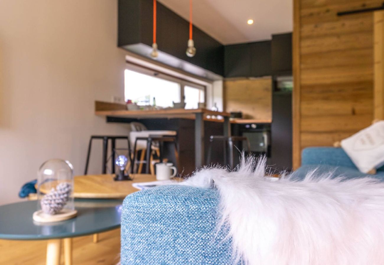 Appartement à Vars - Studio skis aux pieds • Balcon vue pistes • 2 adultes + 2 enfants