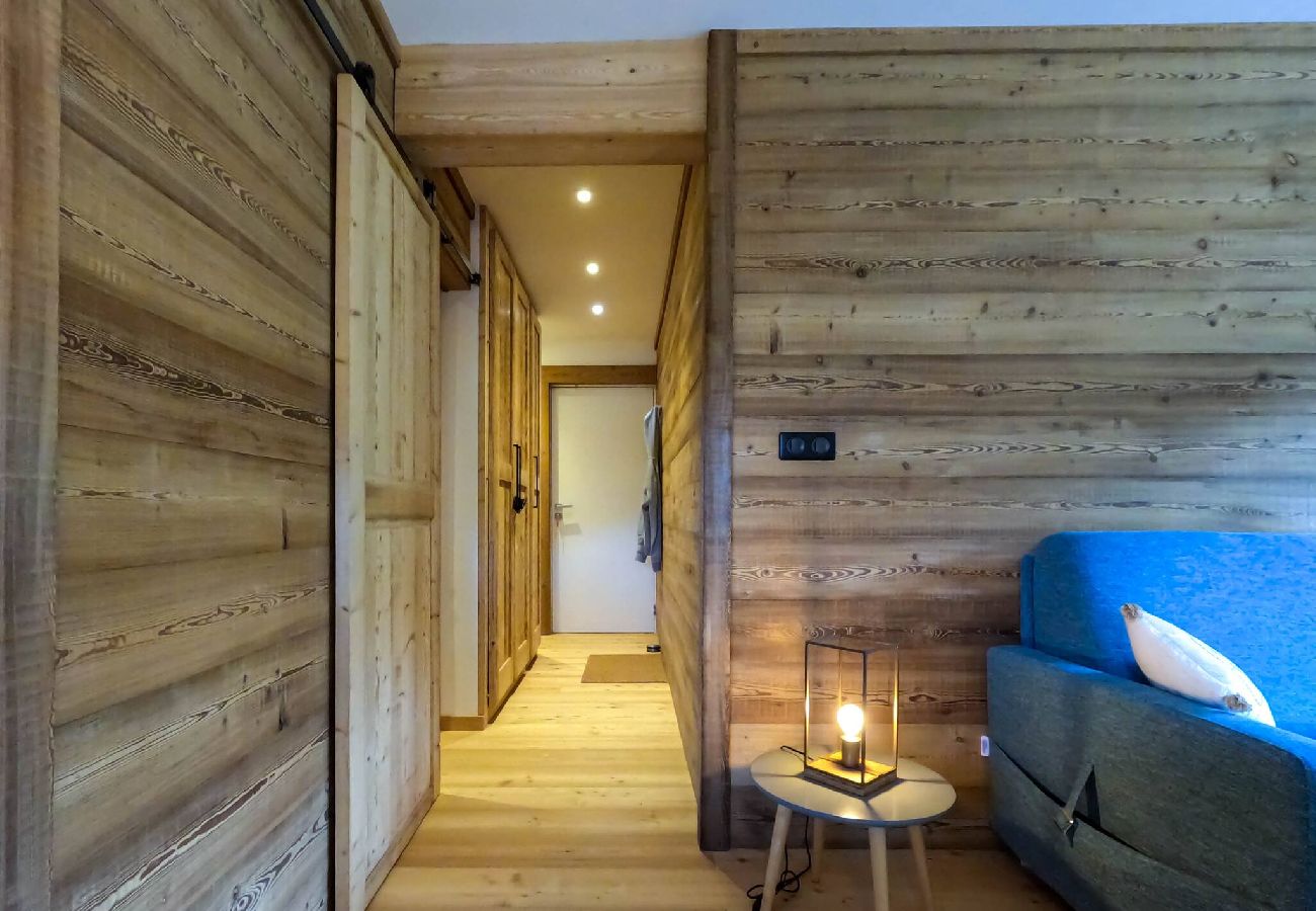 Appartement à Vars - Studio skis aux pieds • Balcon vue pistes • 2 adultes + 2 enfants