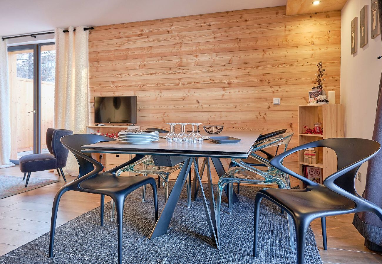 Appartement à Vars - Penthouse duplex • Terrasses • Box privé • Suite parentale