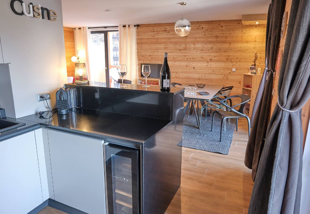 Appartement à Vars - Penthouse duplex • Terrasses • Box privé • Suite parentale