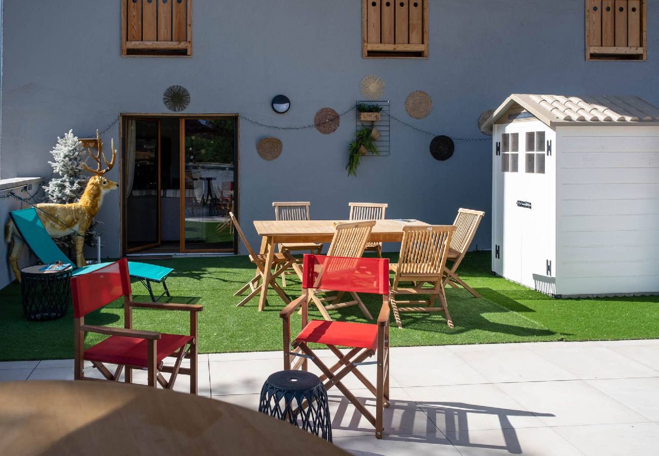 Appartement à Vars - L'Orignal app neuf 55m2 terrasse 75m2 proche piste 