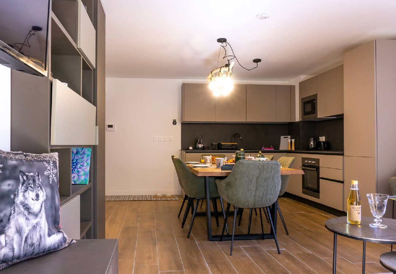 Appartement à Vars - L'Orignal app neuf 55m2 terrasse 75m2 proche piste 