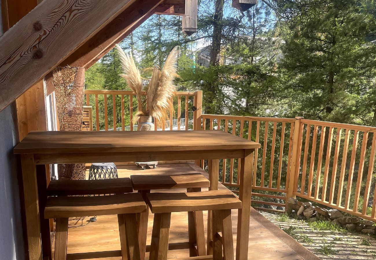 Appartement à Vars - L'Orignal app neuf 55m2 terrasse 75m2 proche piste 
