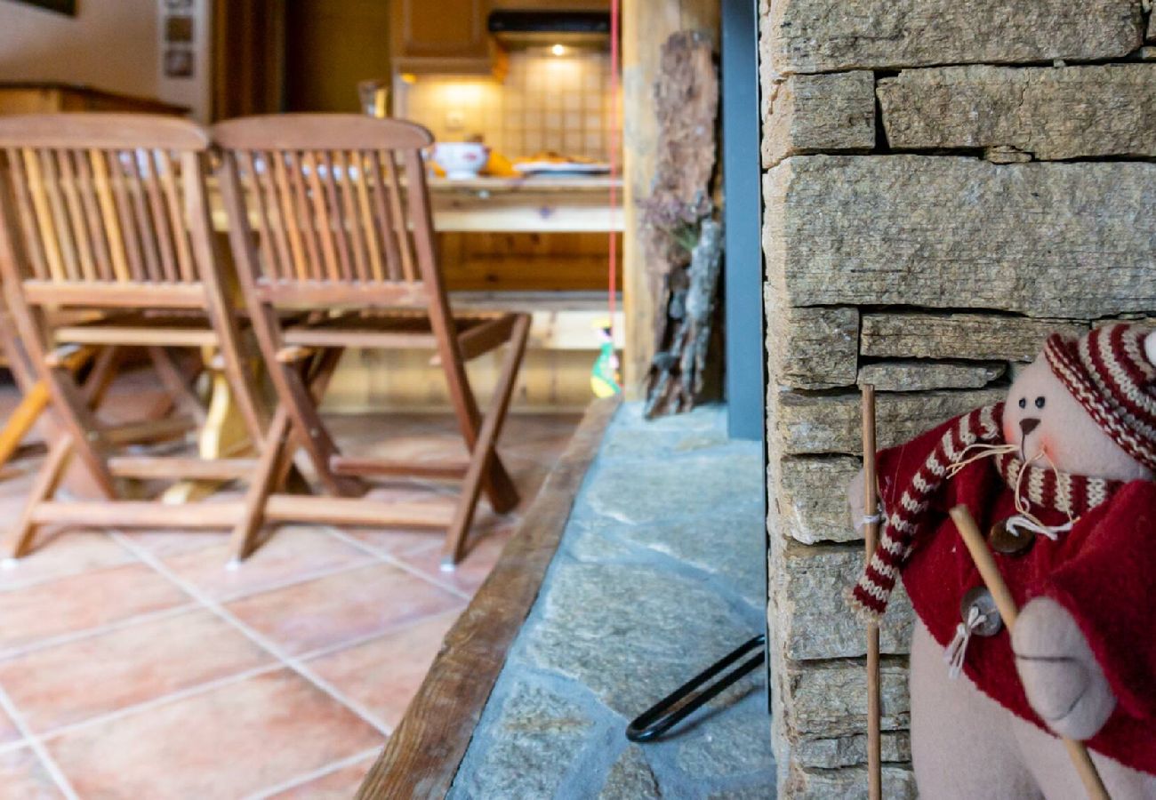 Résidence à Vars - App 5 couchages Le Karibu 