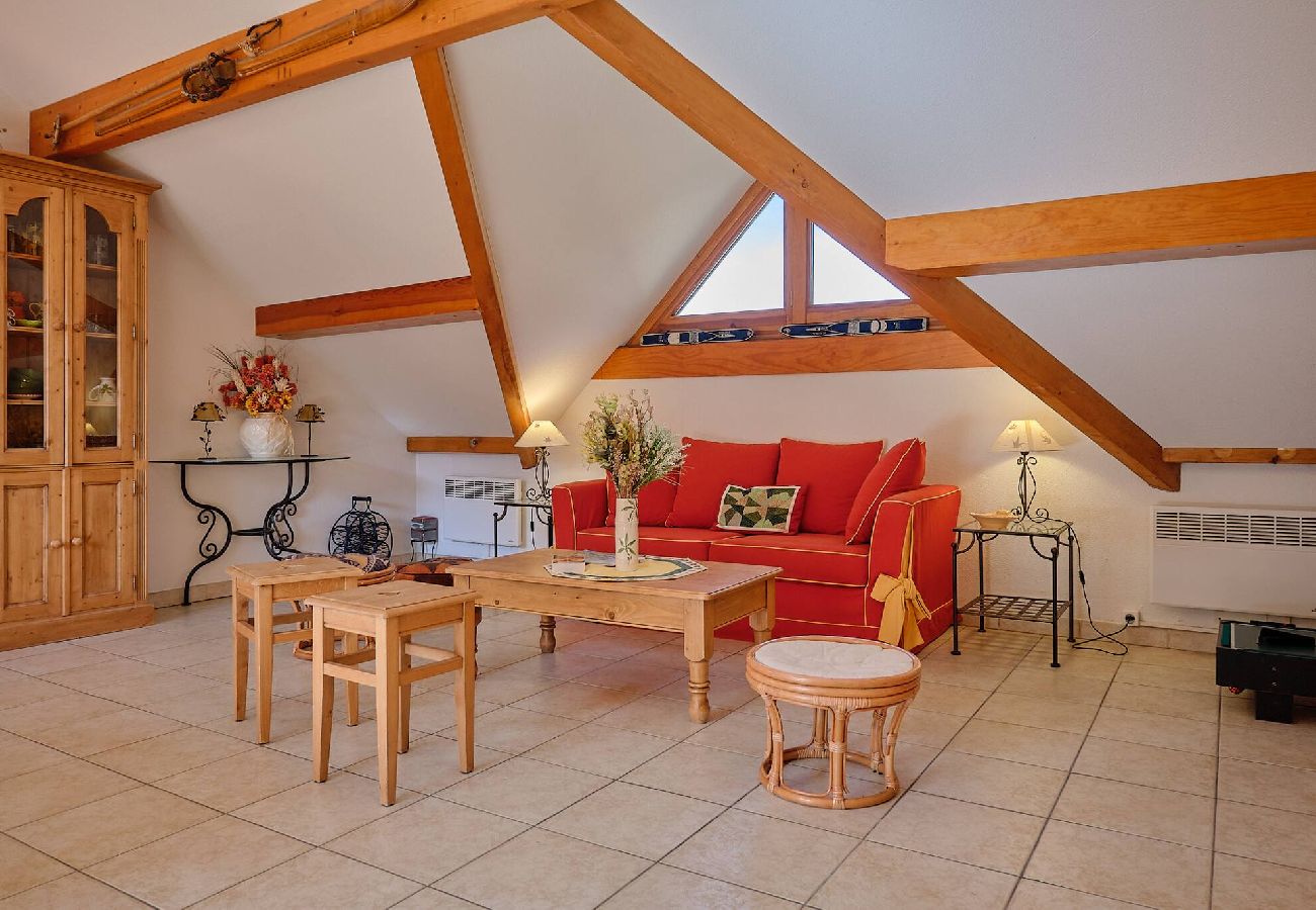 Appartement à Vars - Grand appartement • 3 chambres • Proche des pistes • 6 pers.