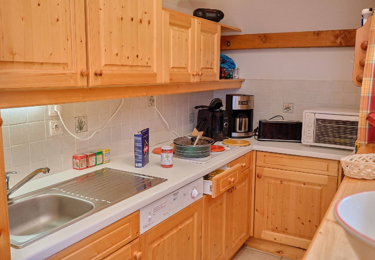 Appartement à Vars - Grand appartement • 3 chambres • Proche des pistes • 6 pers.