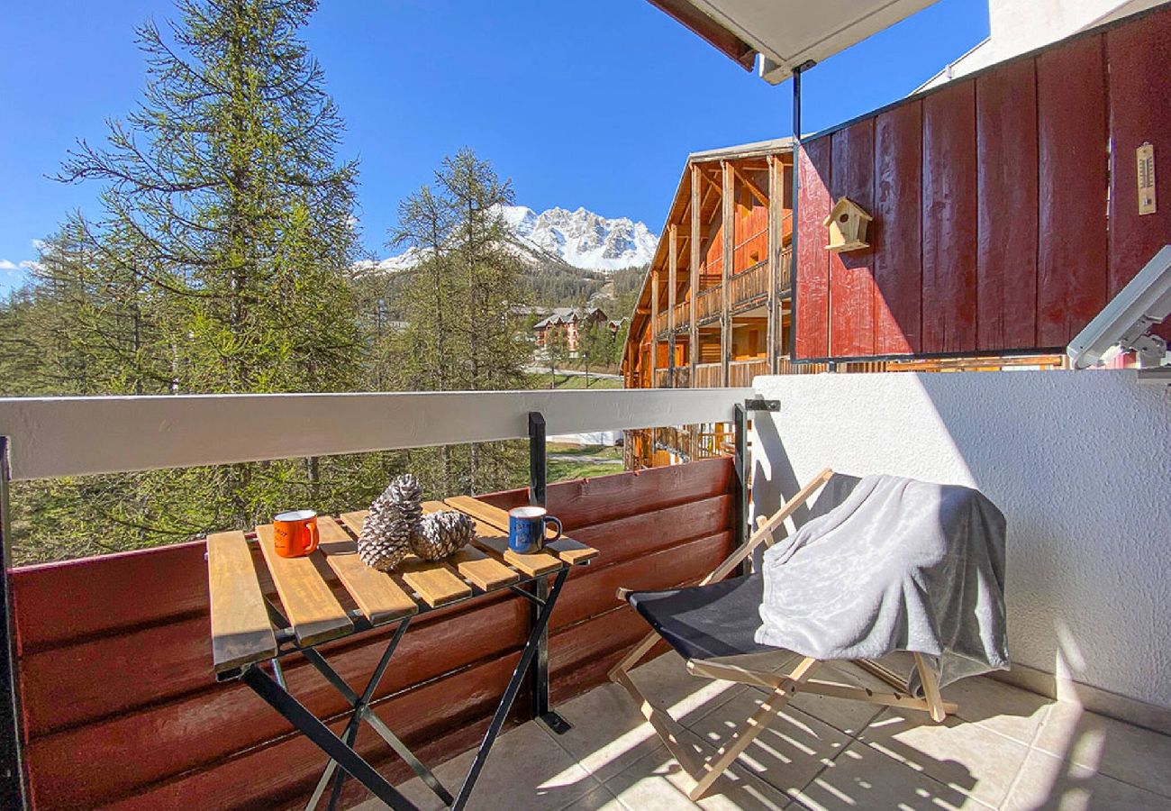 Résidence à Vars - Studio • 2 min des pistes • Balcon