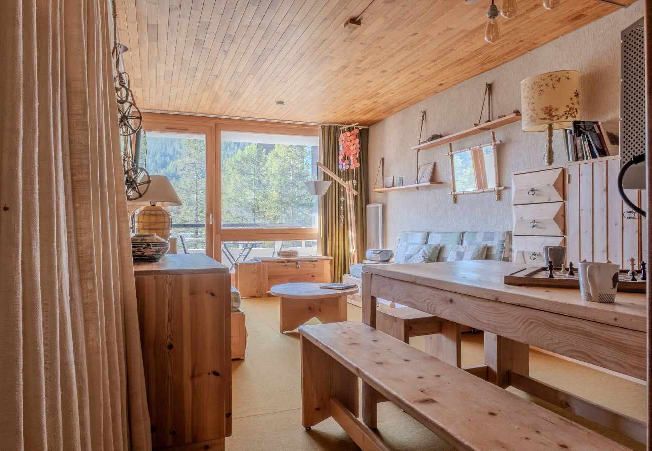 Appartement à Vars - Appartement skis aux pieds • Vue pistes • 2 chambres