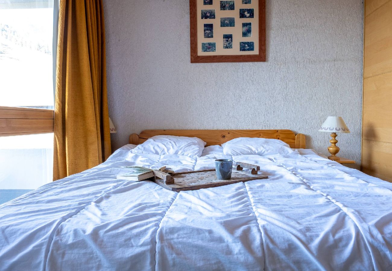 Appartement à Vars - Appartement skis aux pieds • Vue pistes • 2 chambres