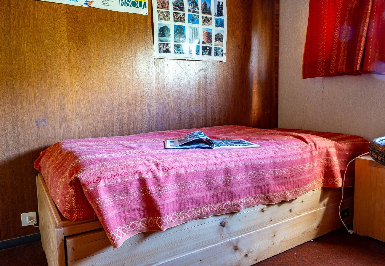 Appartement à Vars - Appartement skis aux pieds • Vue pistes • 2 chambres