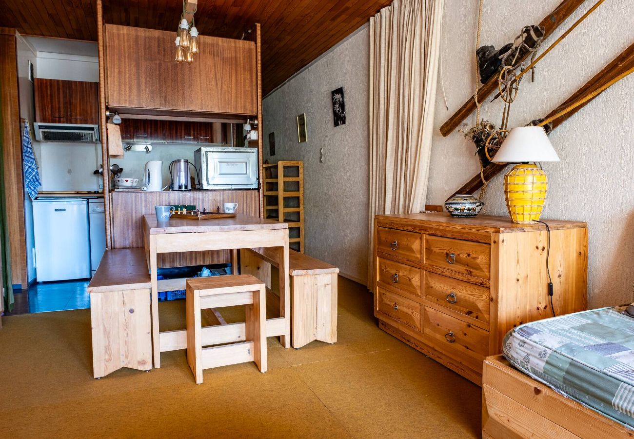 Appartement à Vars - Appartement skis aux pieds • Vue pistes • 2 chambres