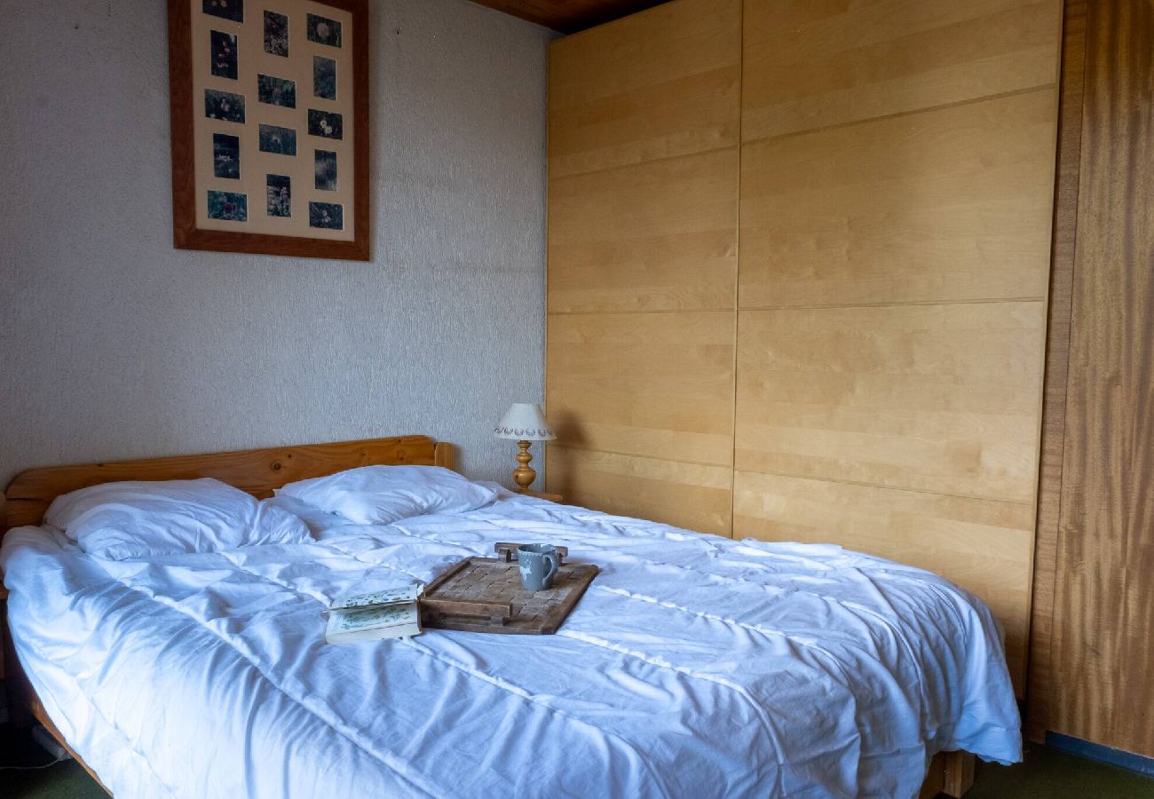 Appartement à Vars - Appartement skis aux pieds • Vue pistes • 2 chambres