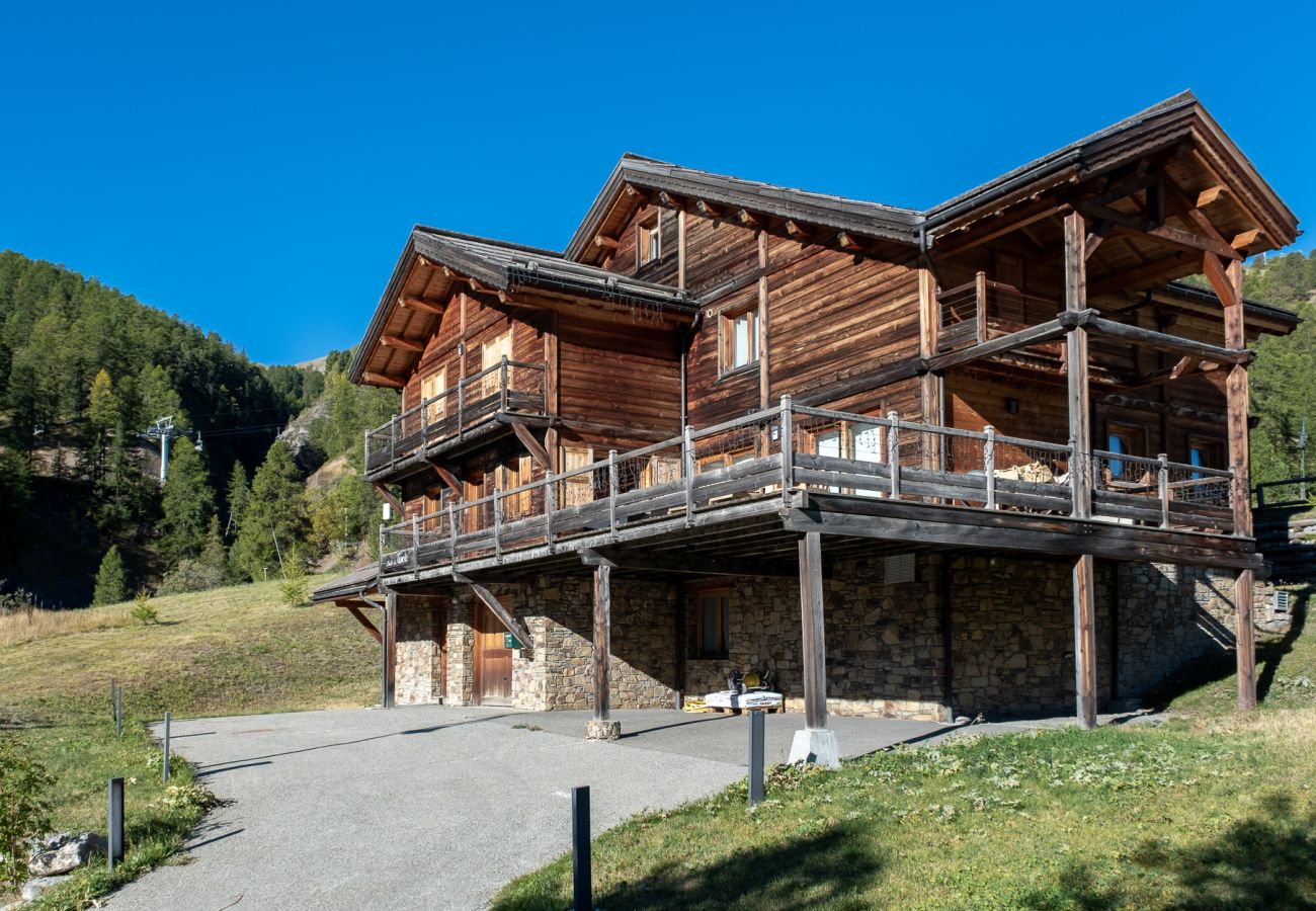 Chalet à Vars - Chalet d'exception • piscine • sur les pistes 